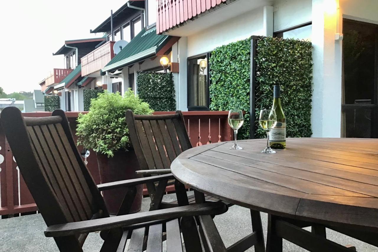 The Swiss Chalet Holiday Apartment 5, Bay Of Islands Пайхия Екстериор снимка