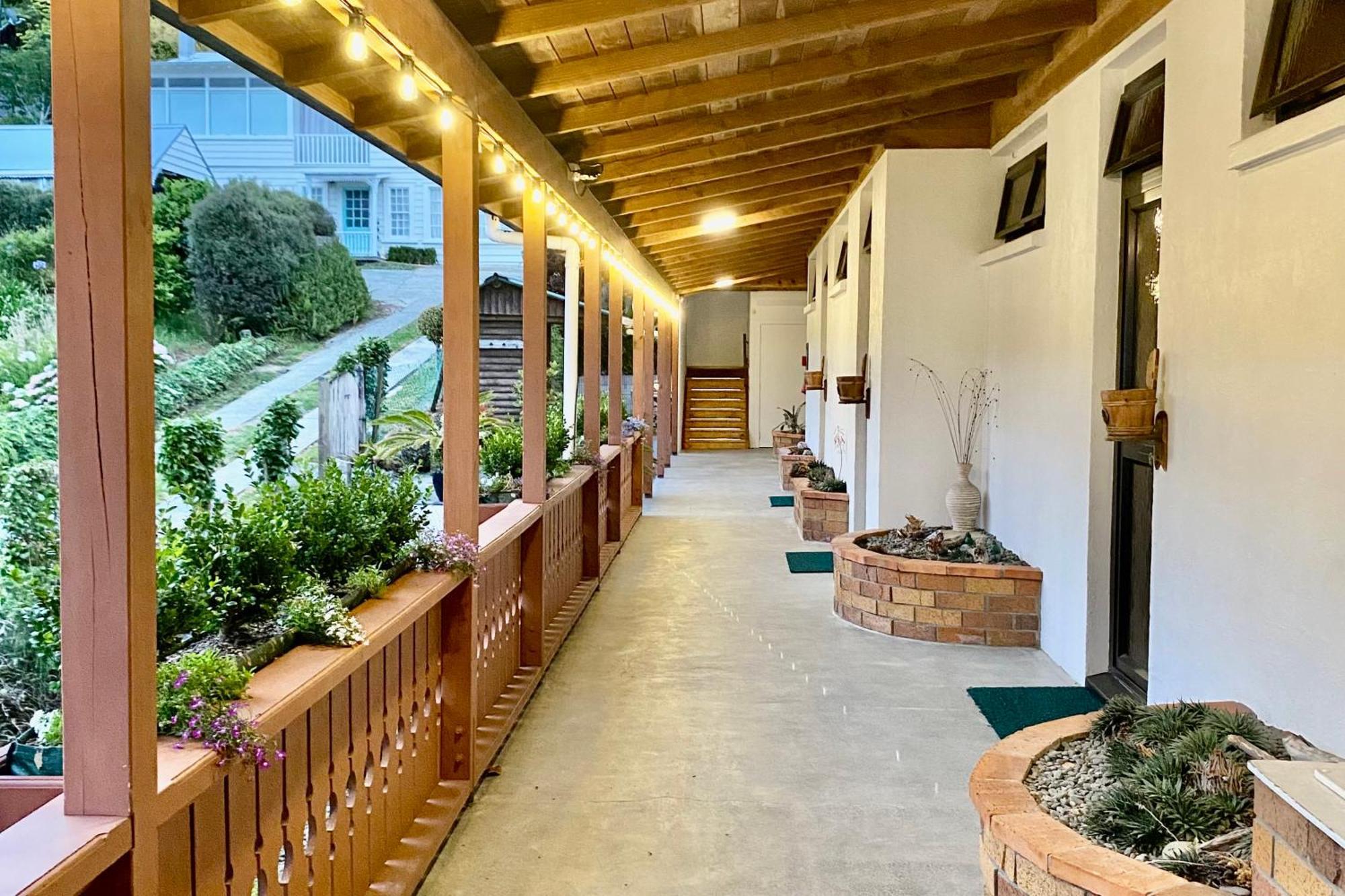 The Swiss Chalet Holiday Apartment 5, Bay Of Islands Пайхия Екстериор снимка