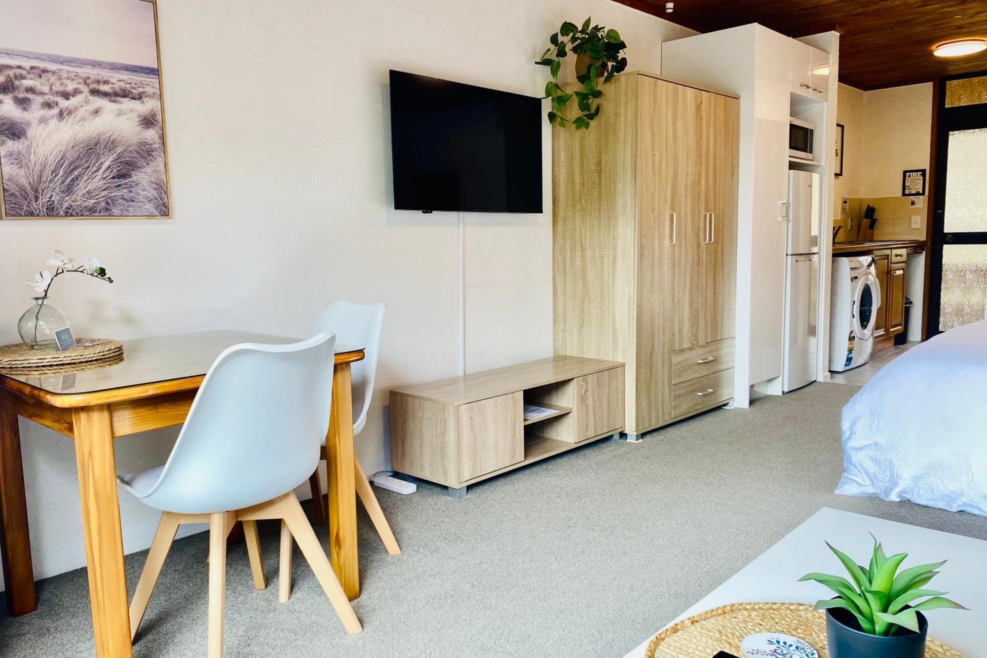 The Swiss Chalet Holiday Apartment 5, Bay Of Islands Пайхия Екстериор снимка